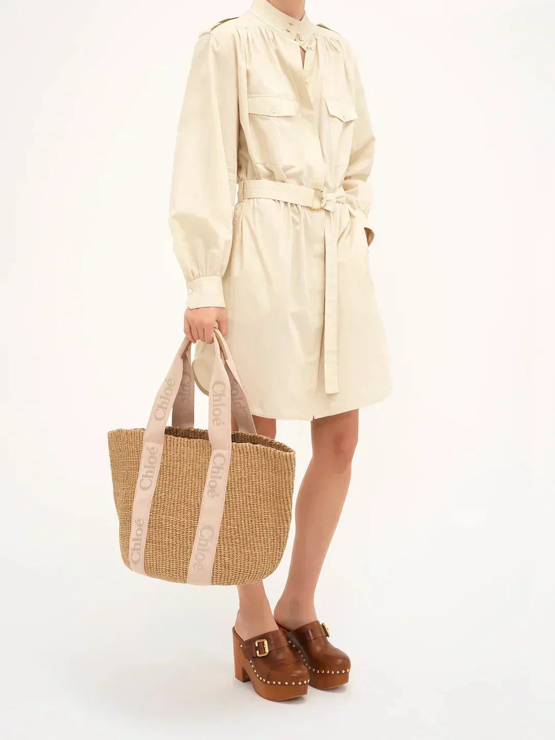 Large Woody basket in natural fibres