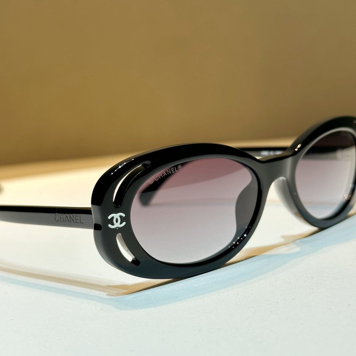 CH High Classy Sunglasses